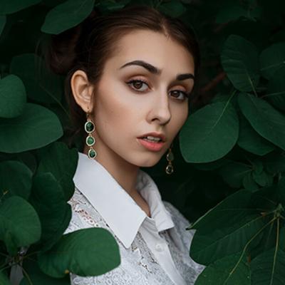 The World Caters to Average People and Mediocre Lifestyles